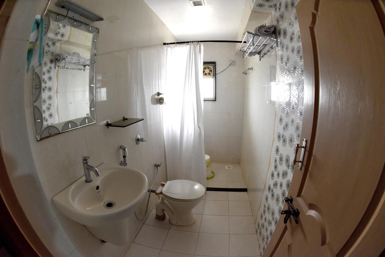 Hotel Sharada International ウドゥピ エクステリア 写真