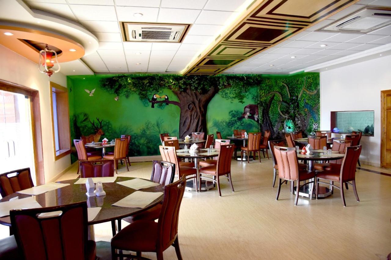 Hotel Sharada International ウドゥピ エクステリア 写真